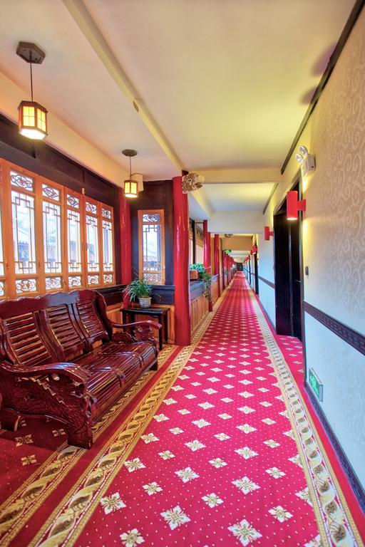 Lijiang Wangfu Hotel Exterior foto